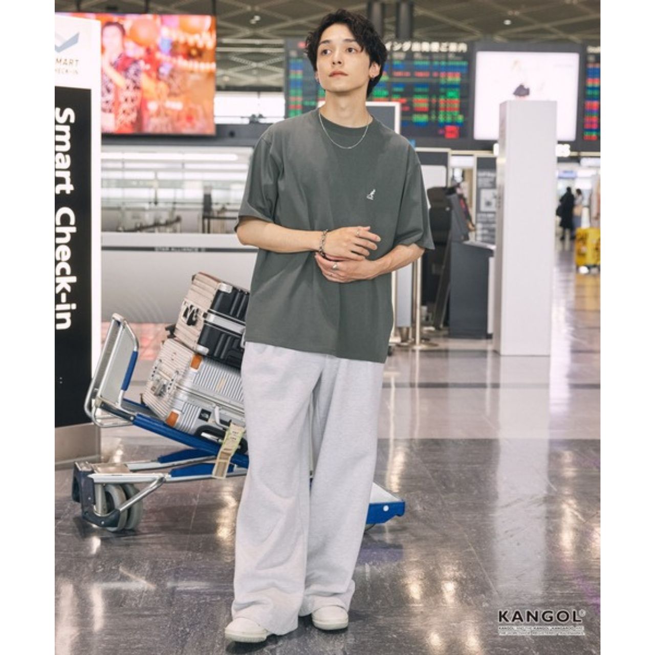 メンズのワンポイントTシャツのダサくないおしゃれなコーディネート例
