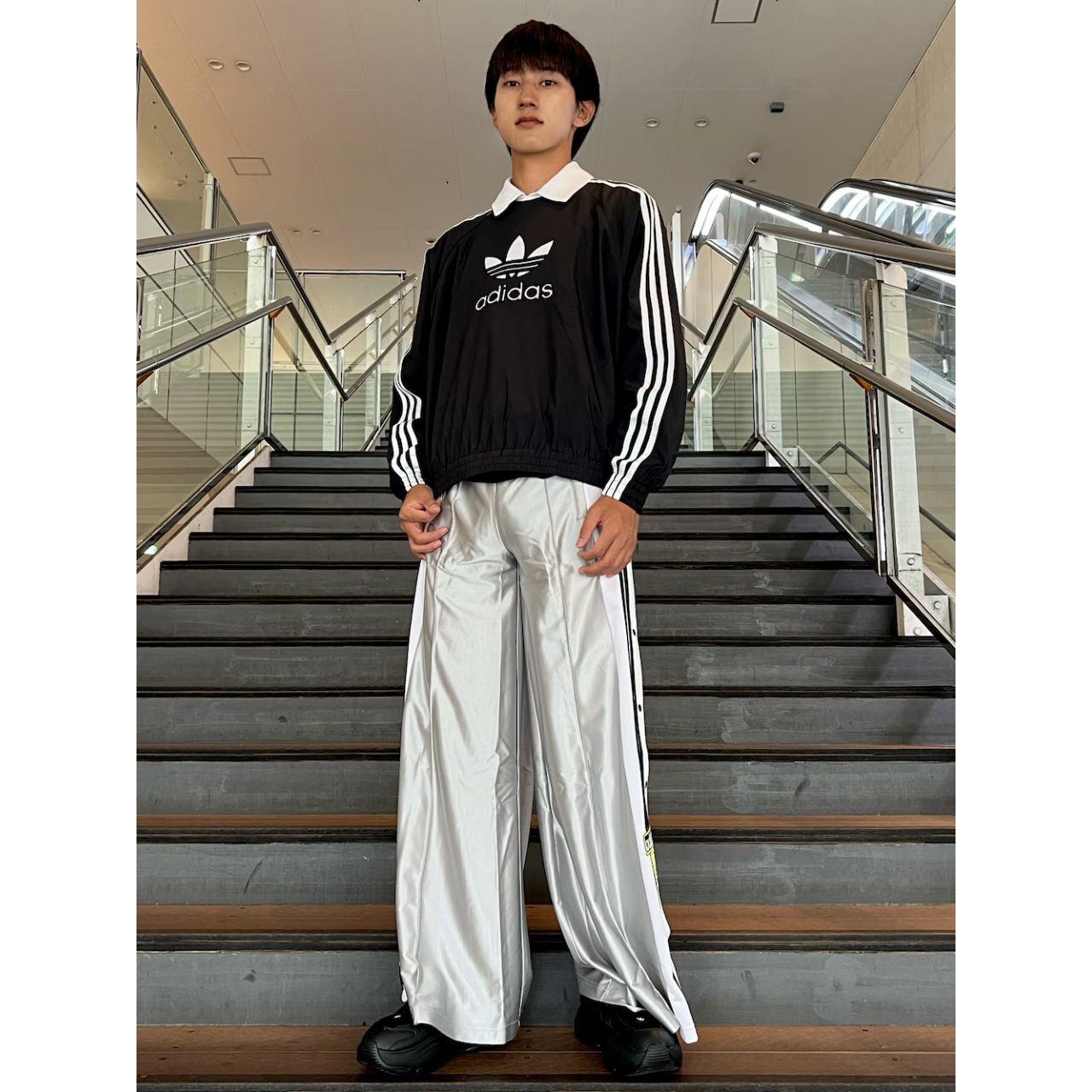 メンズのAdidasのオズガイアのダサくないおしゃれなコーディネート例
