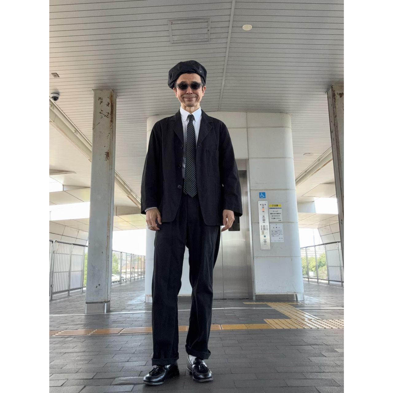メンズのオールデンのおしゃれなコーディネート例