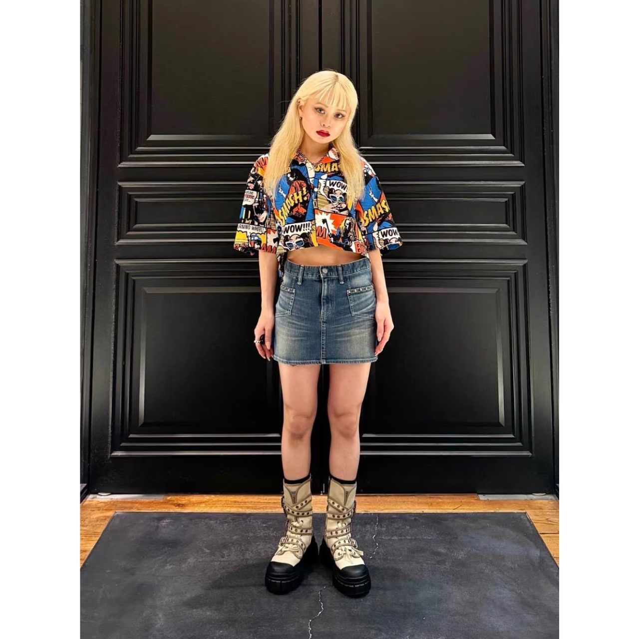 レディースの総柄シャツのダサくないおしゃれなコーディネート例