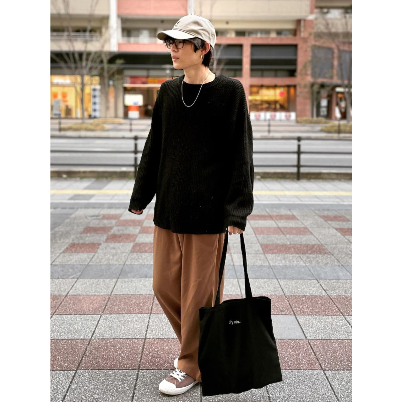 メンズのアンティクローズのダサくないおしゃれなコーディネート例