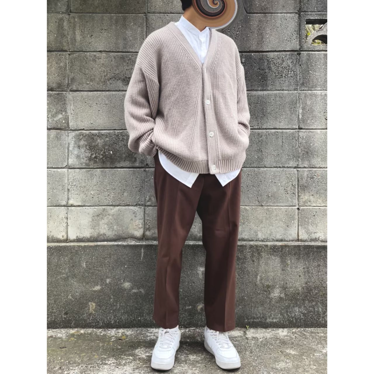 メンズのバンドカラーシャツのダサくないおしゃれなコーディネート例