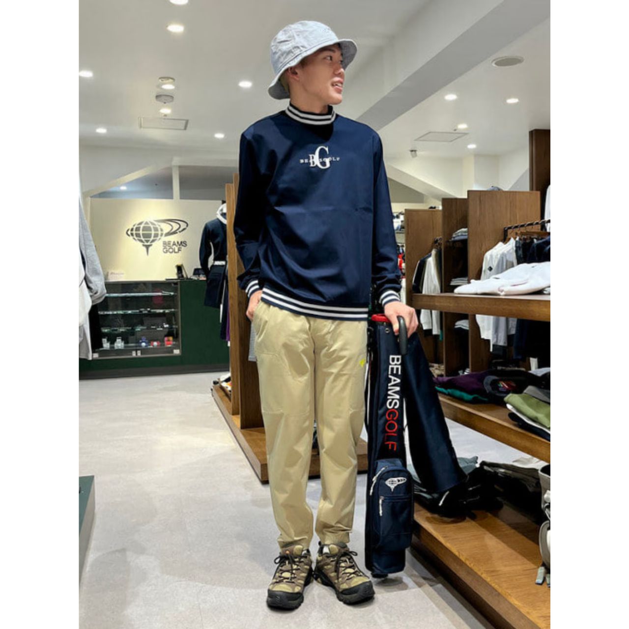 メンズのビームスゴルフの服のおしゃれなコーディネート例