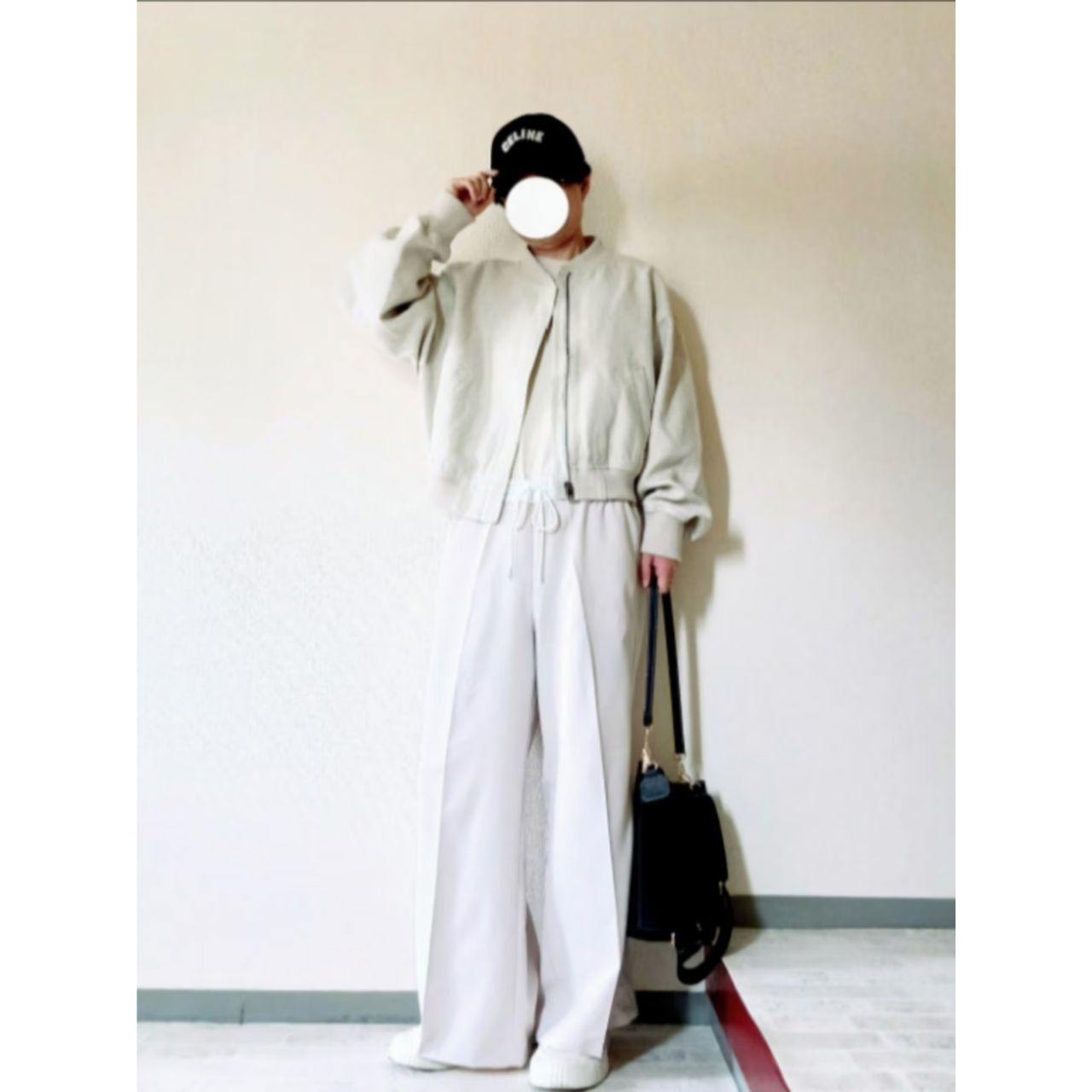 メンズのバケツバッグのダサくないおしゃれなコーディネート例

