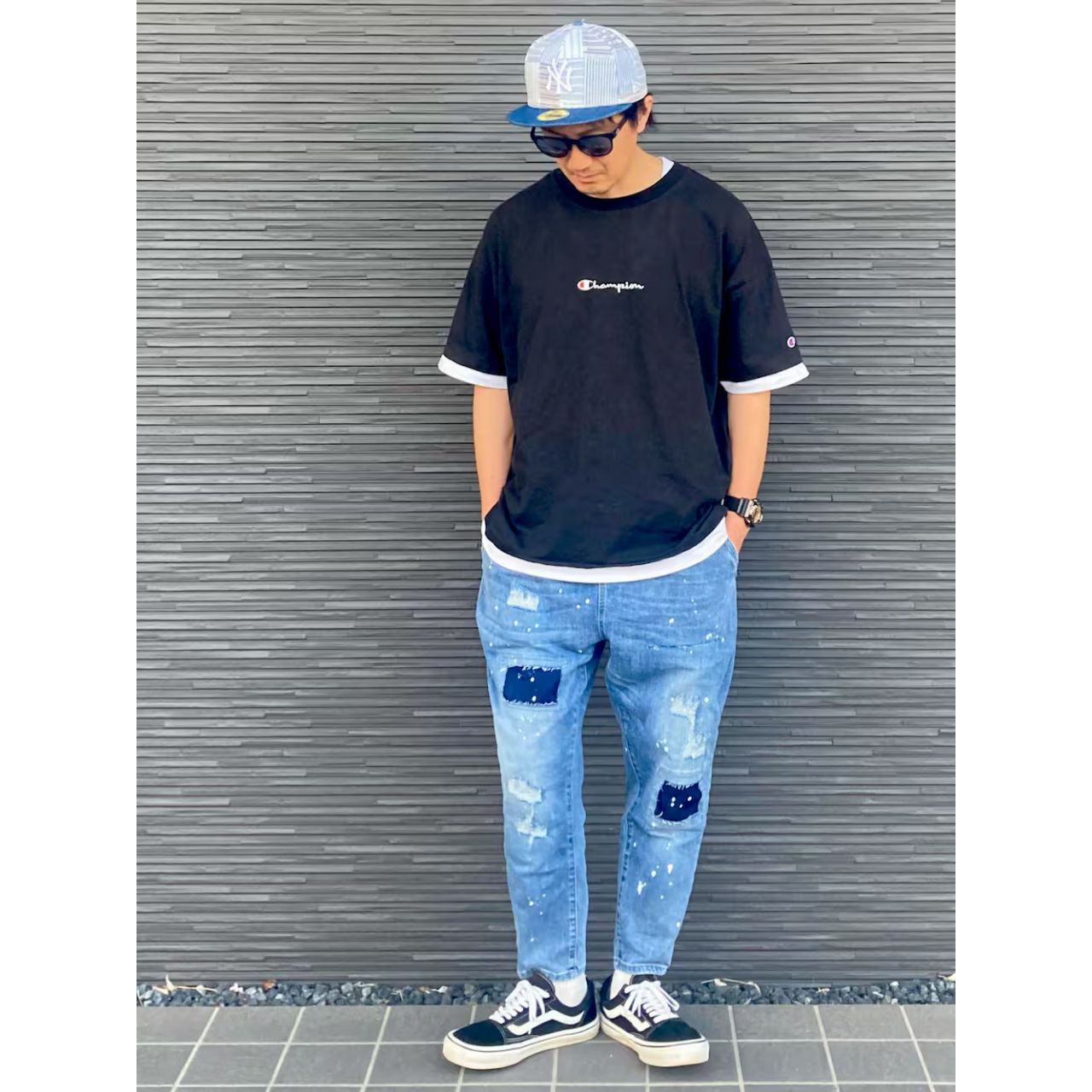 メンズのチャンピオンブランドの服のダサくないおしゃれなコーディネート例
