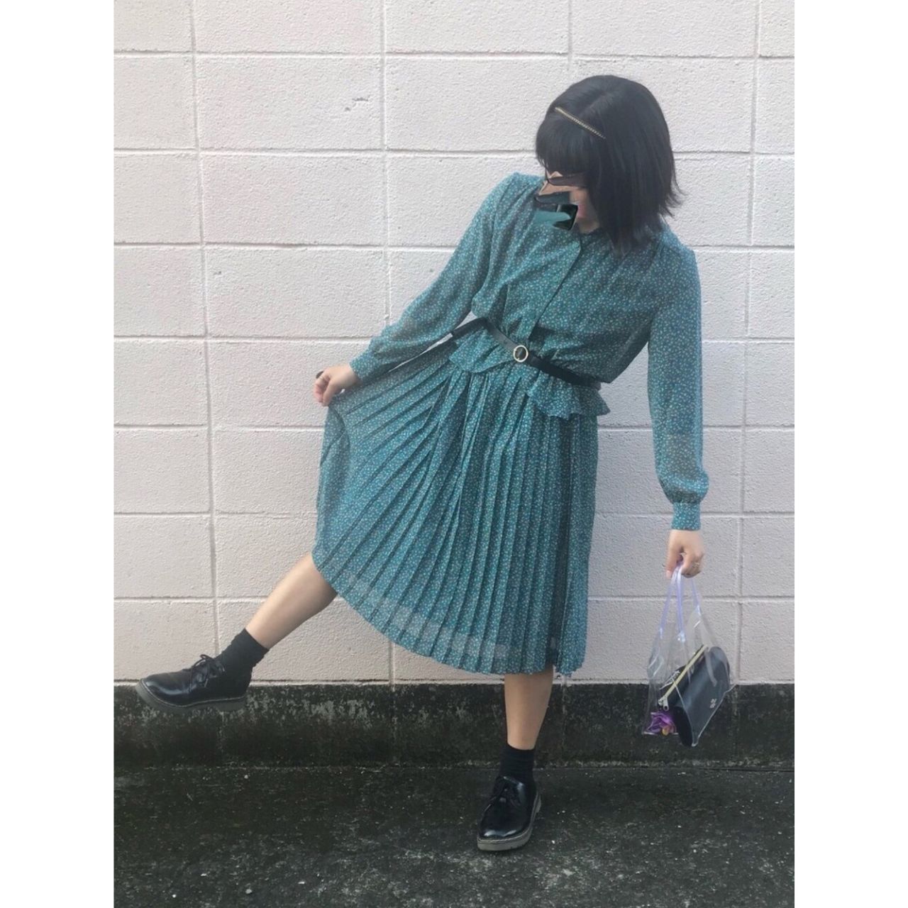 レディースのCOACHの財布のダサくないおしゃれなコーディネート例