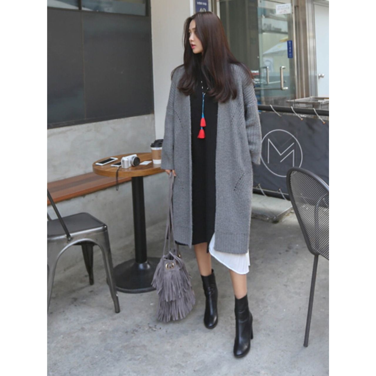 フリンジバッグのダサくないおしゃれなコーディネート例