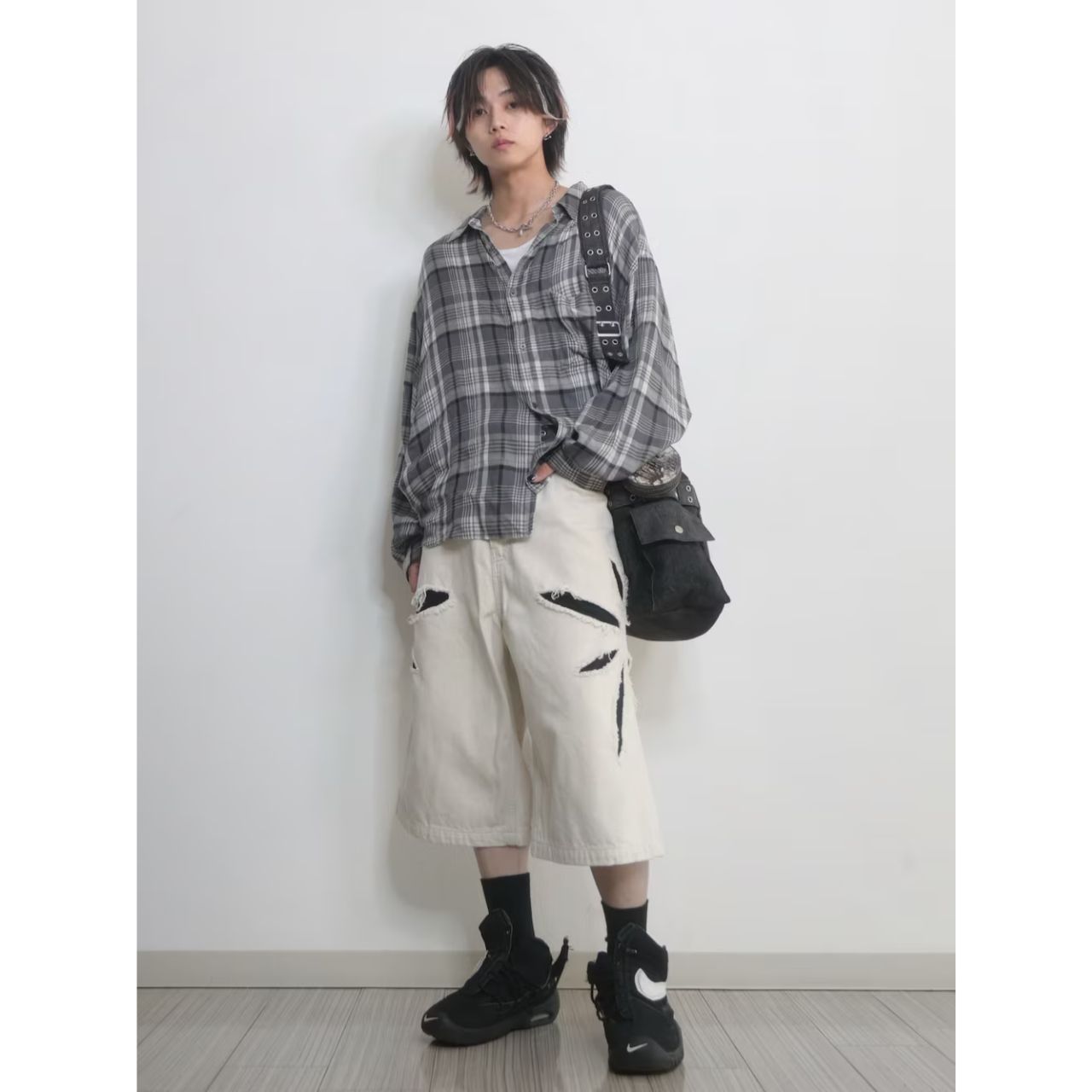 メンズのグラフペーパーのダサくないおしゃれなコーディネート例