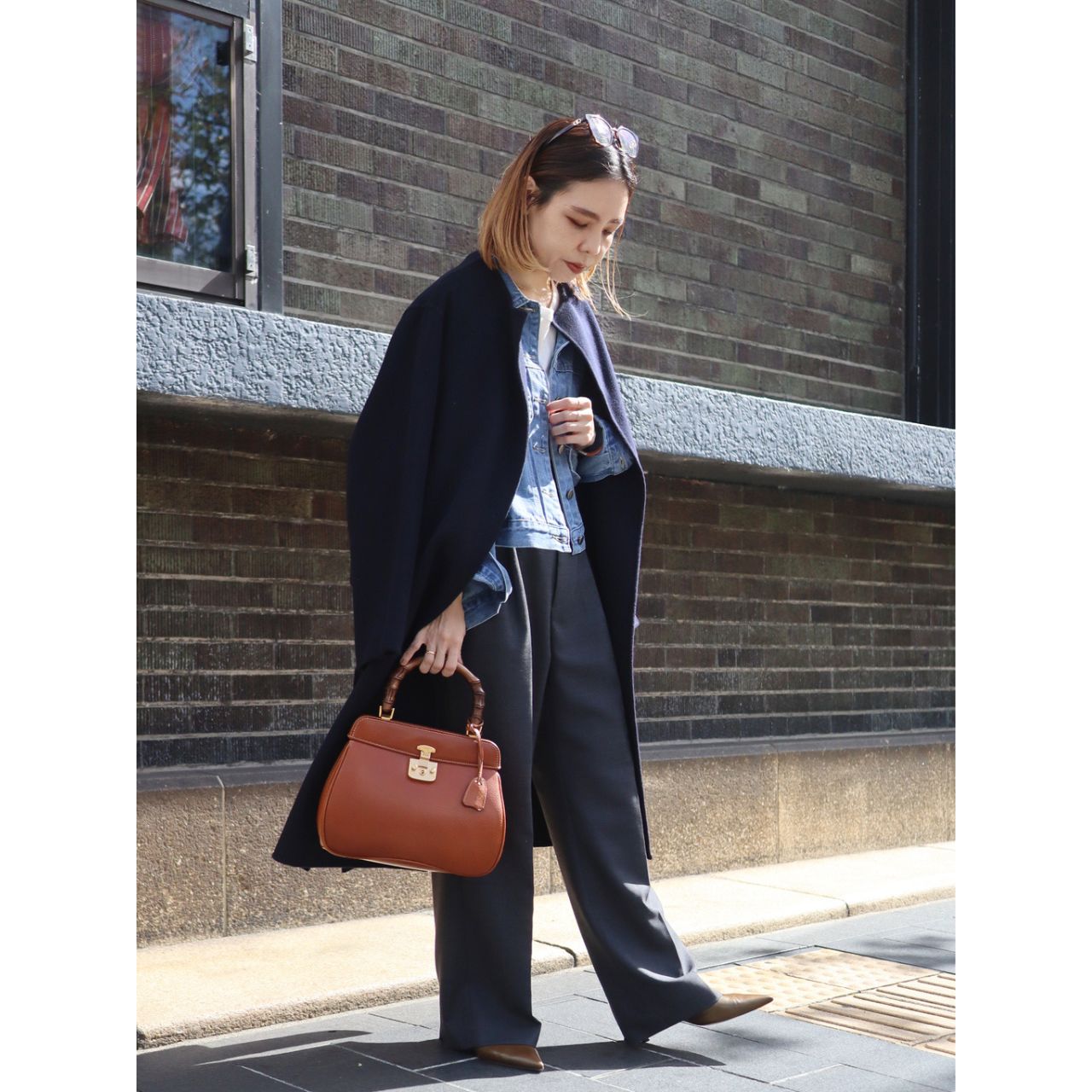 レディースのGUCCIのバンブーのおしゃれなコーディネート例