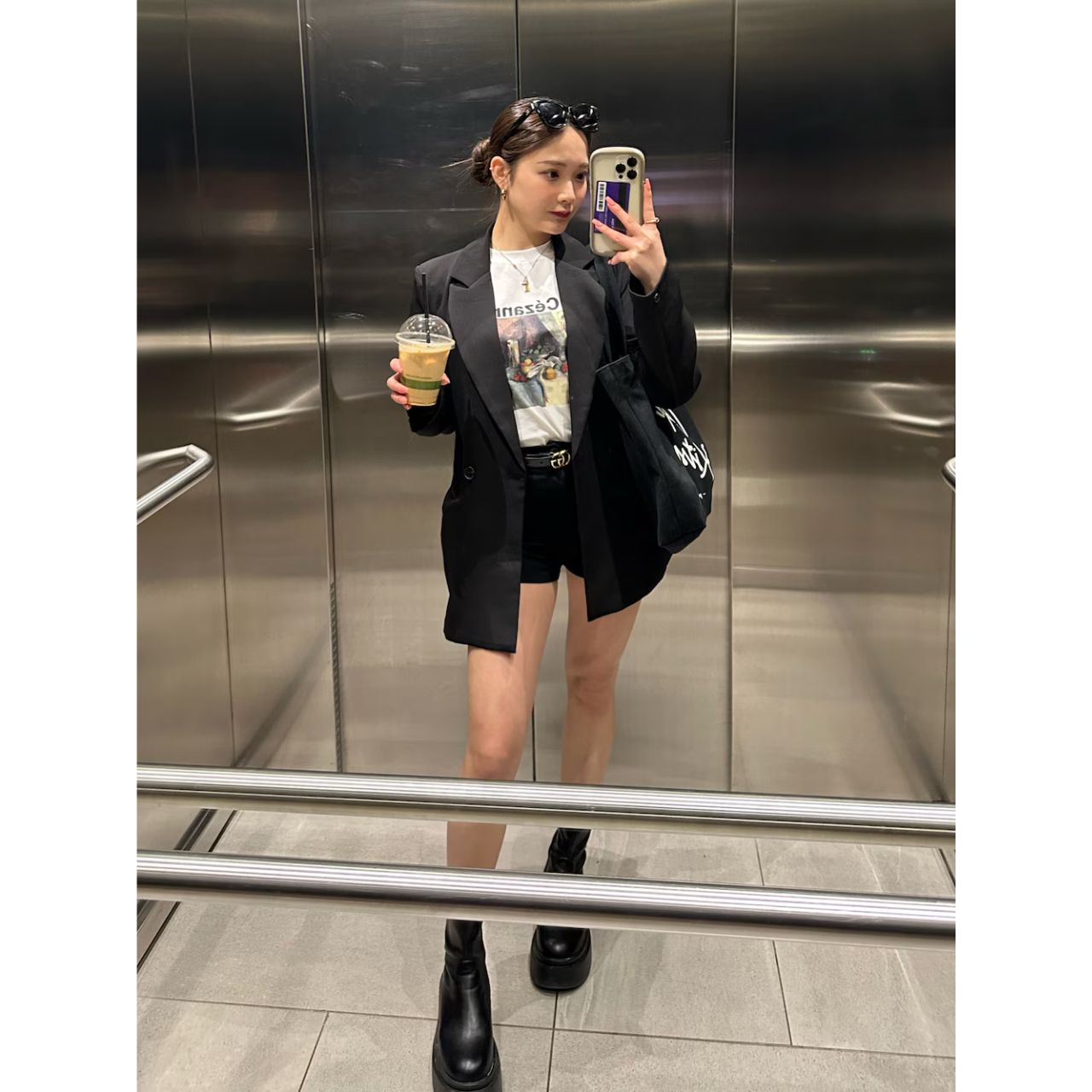レディースのGucciのベルトのおしゃれなコーディネート例