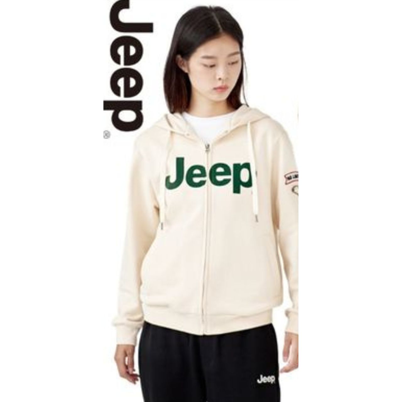 レディースのJEEPの服のダサくないおしゃれなコーディネート例