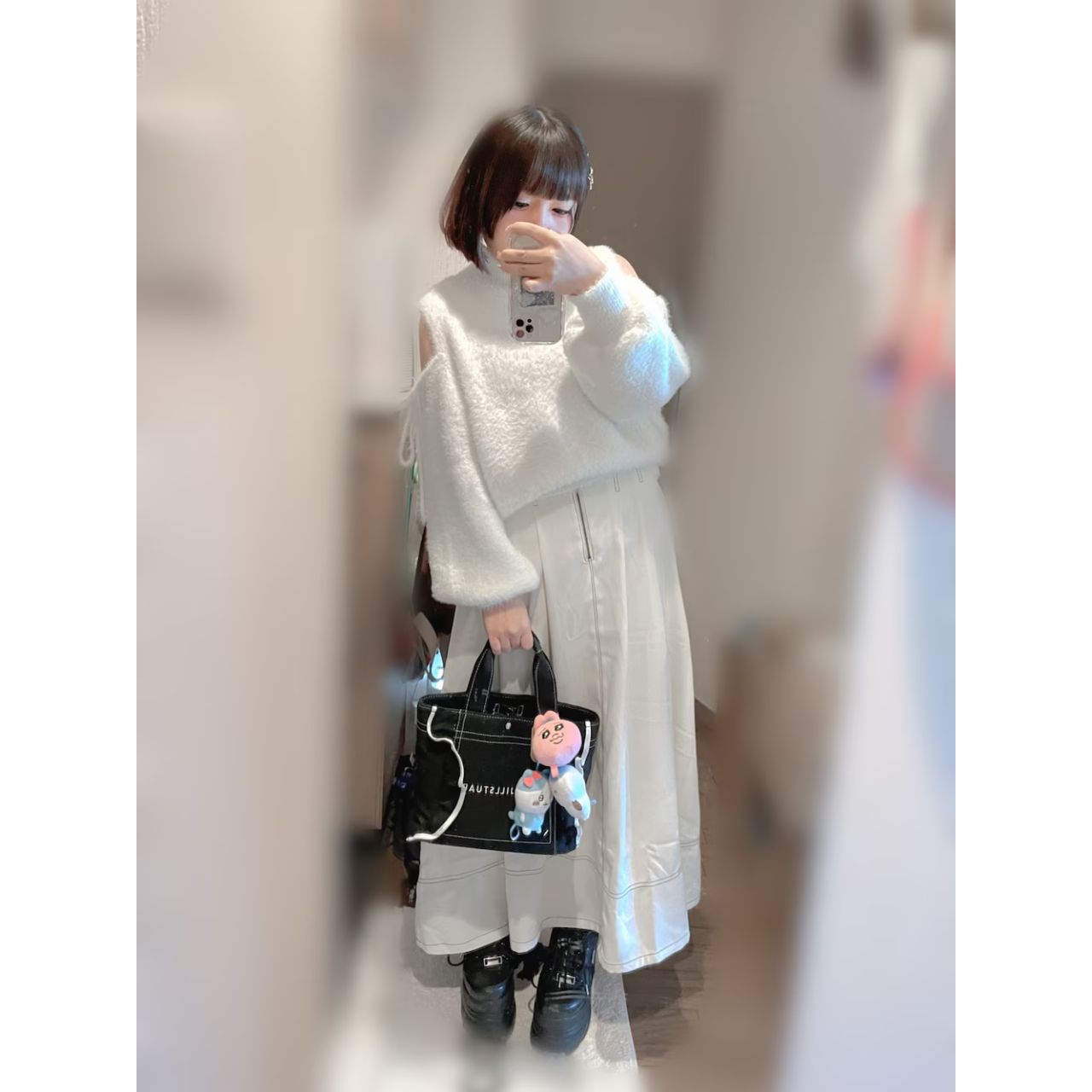 レディースのジルスチュアートのバッグのダサくないおしゃれなコーディネート例
