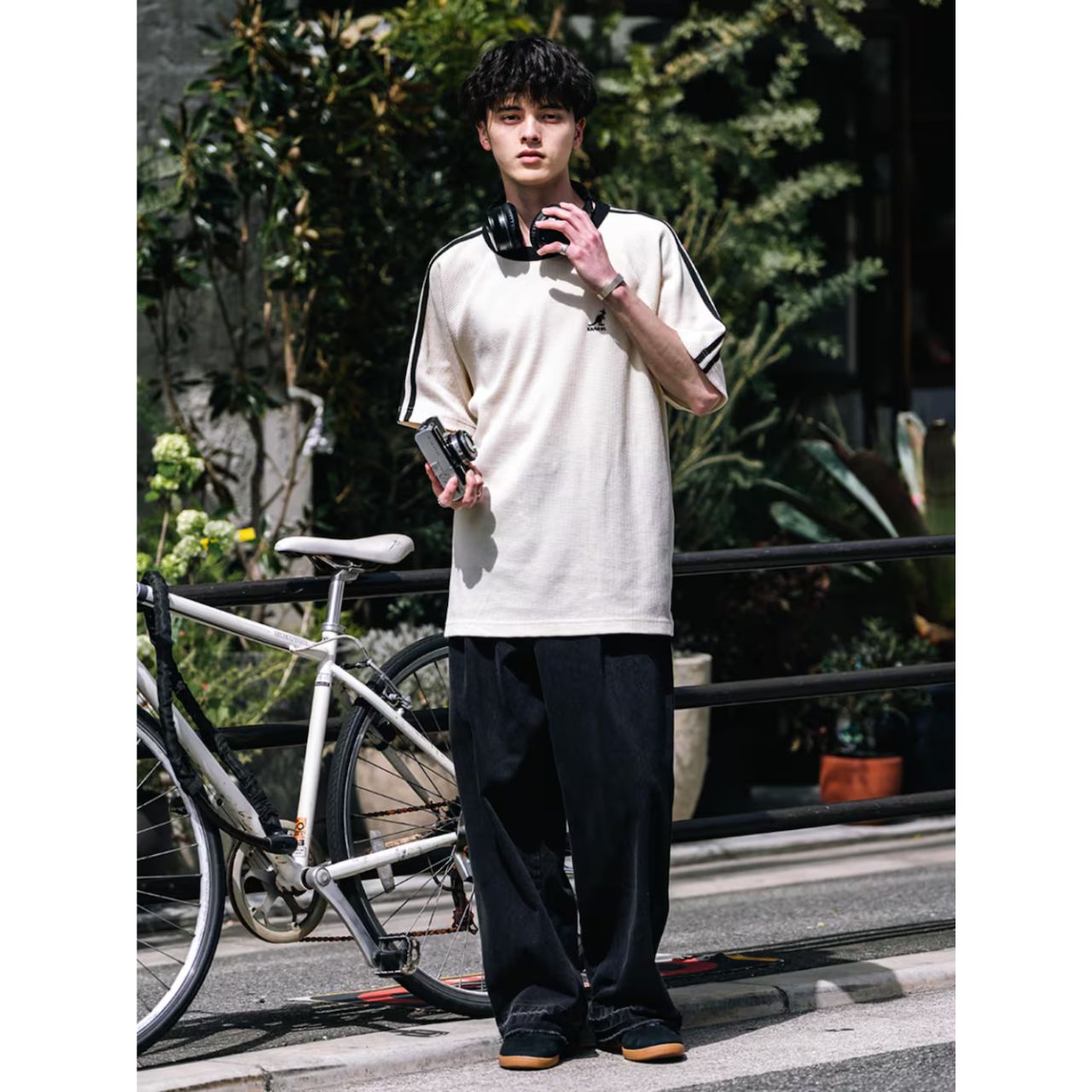 メンズのカンゴールのTシャツのダサくないおしゃれなコーディネート例