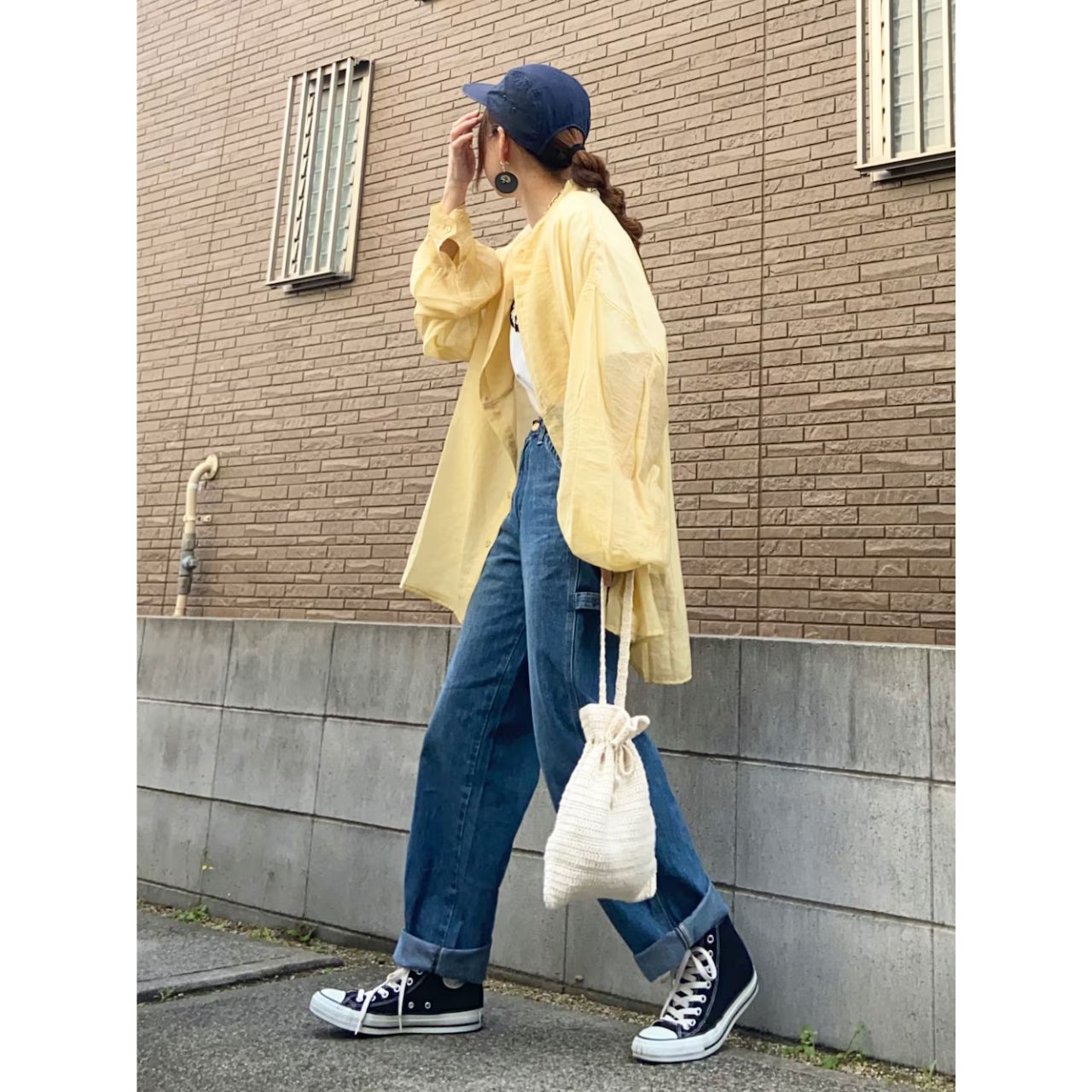 レディースのラコステのキャップのダサくないおしゃれなコーディネート例
