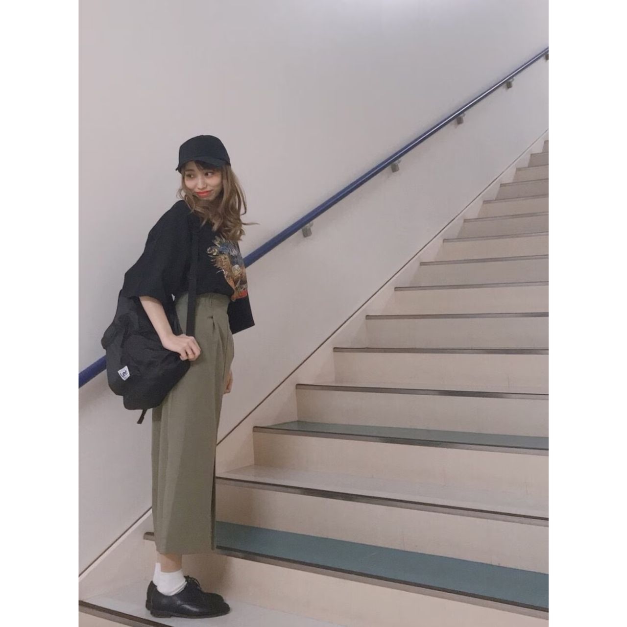 レディースのleeのリュックのダサくないおしゃれなコーディネート例
