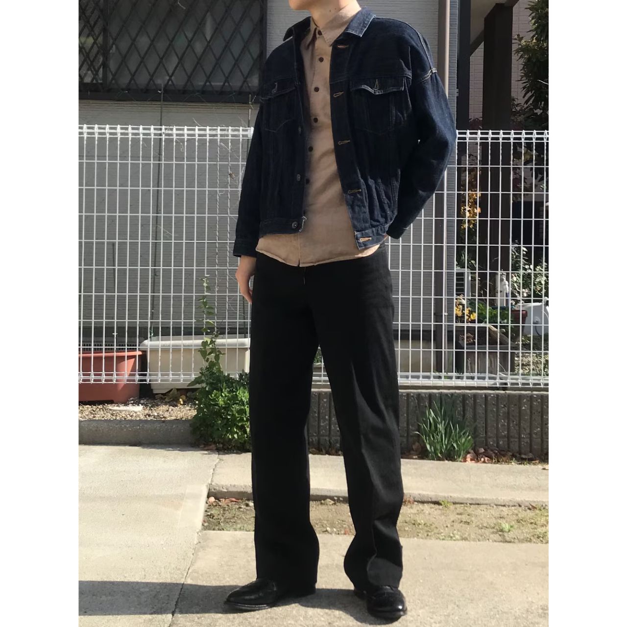 メンズのメダリオンのある革靴のダサくないおしゃれなコーディネート例
