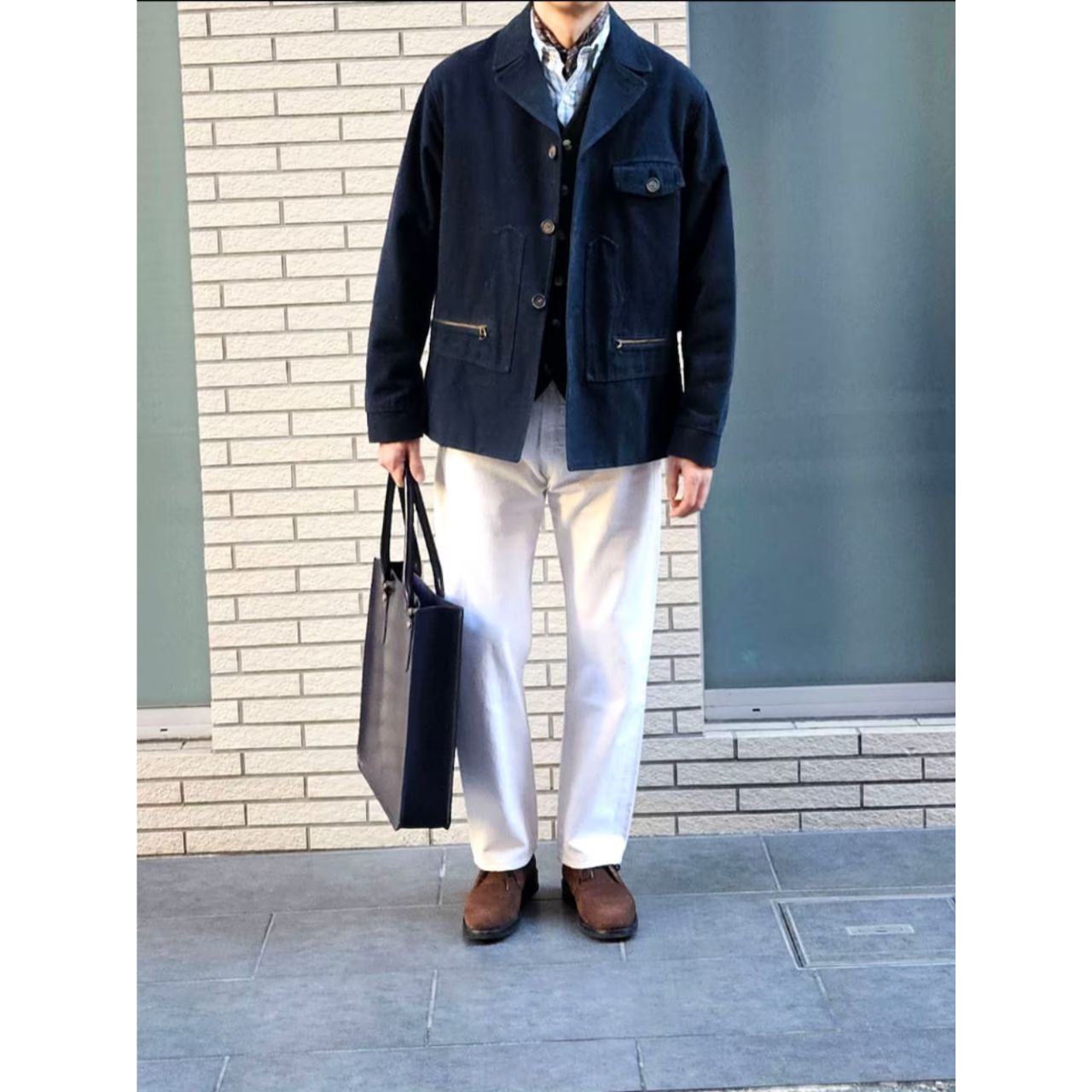 メンズのネッカチーフのダサくないおしゃれなコーディネート例