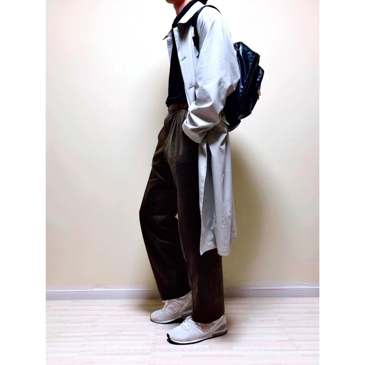 メンズのmobusのバッグのダサくないおしゃれなコーディネート例