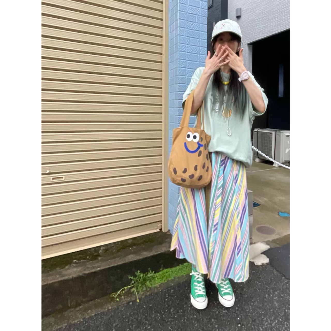 レディースのオメガのクォーツのダサくないおしゃれなコーディネート例
