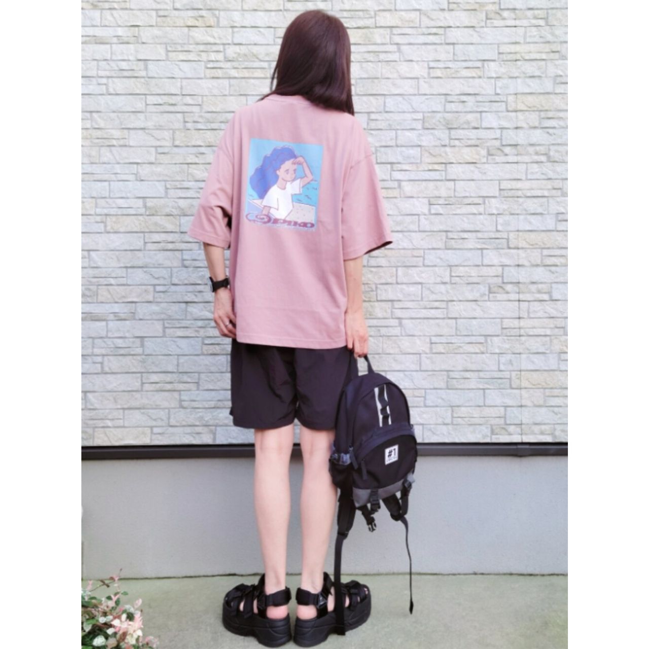 レディースのpikoのtシャツのダサくないおしゃれなコーディネート例

