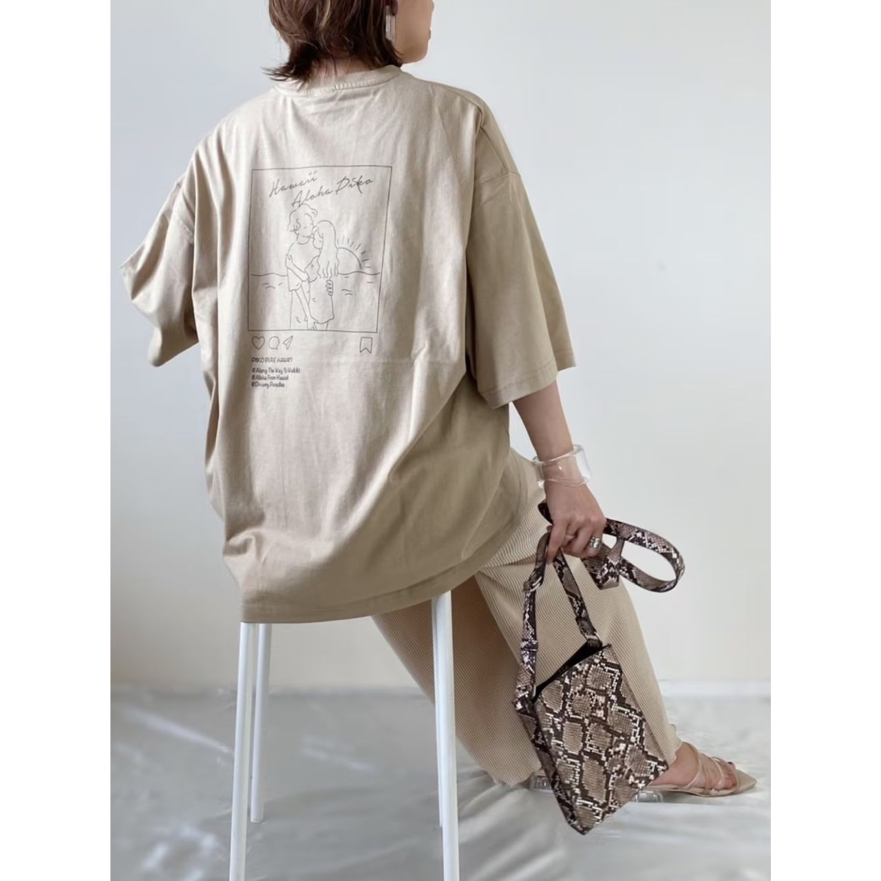 レディースのpikoのtシャツのダサくないおしゃれなコーディネート例

