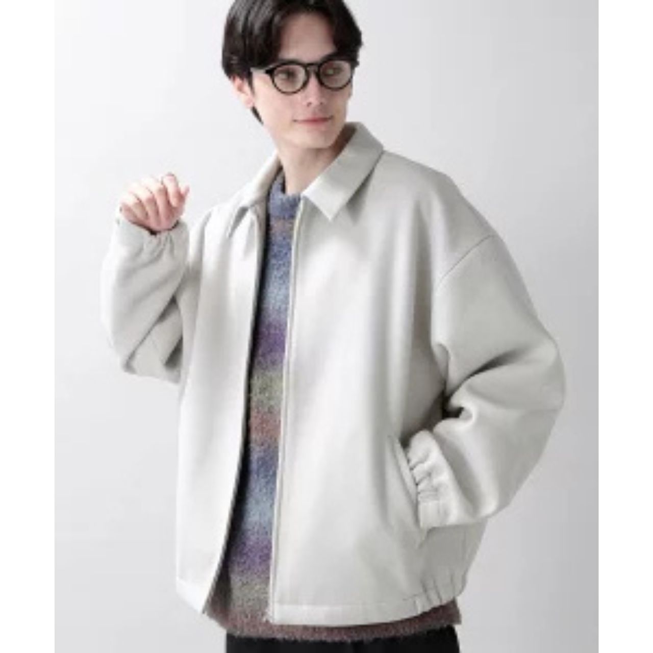 メンズのレイジブルーのダサくないおしゃれなコーディネート例