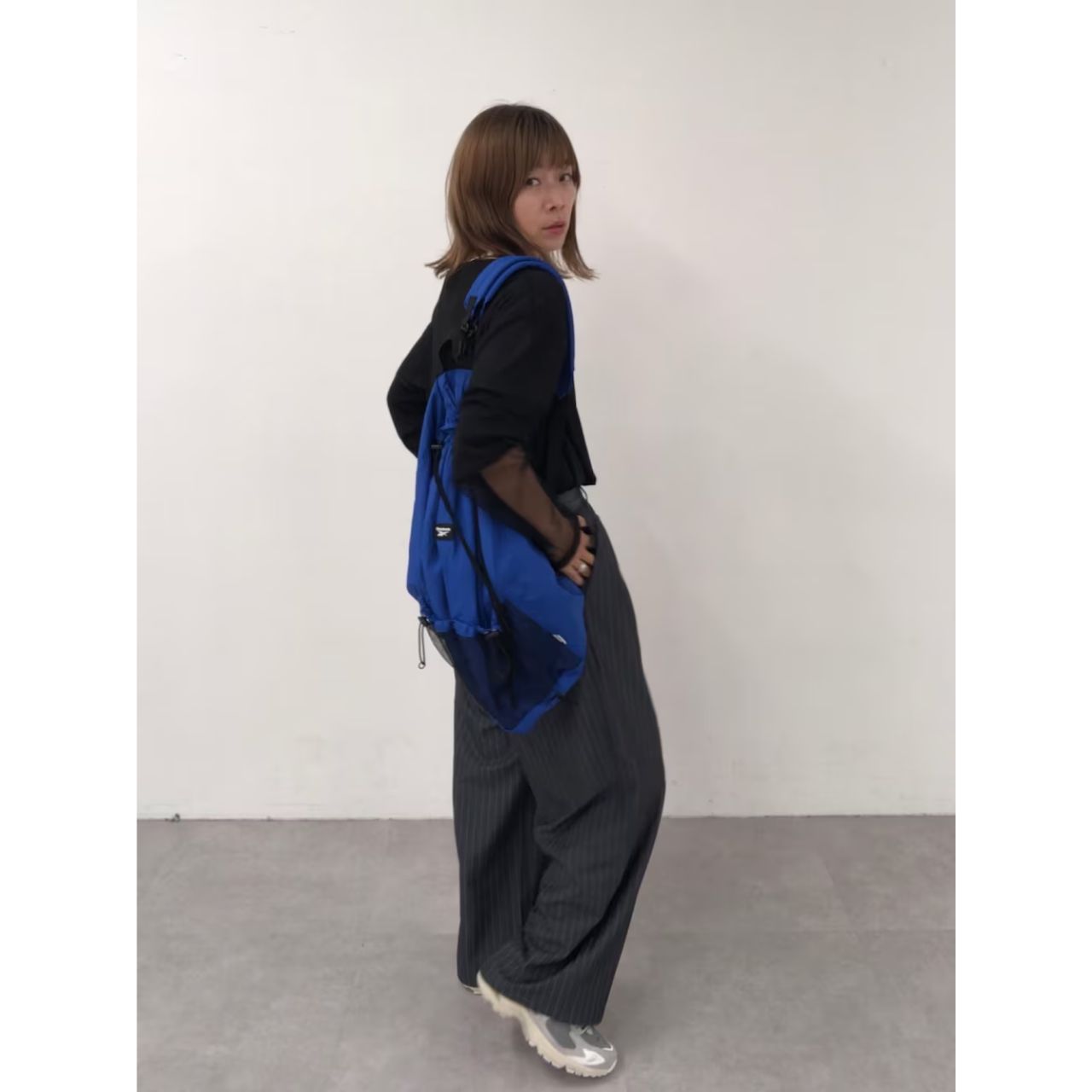 レディースのリーボックのリュックのダサくないおしゃれなコーディネート例