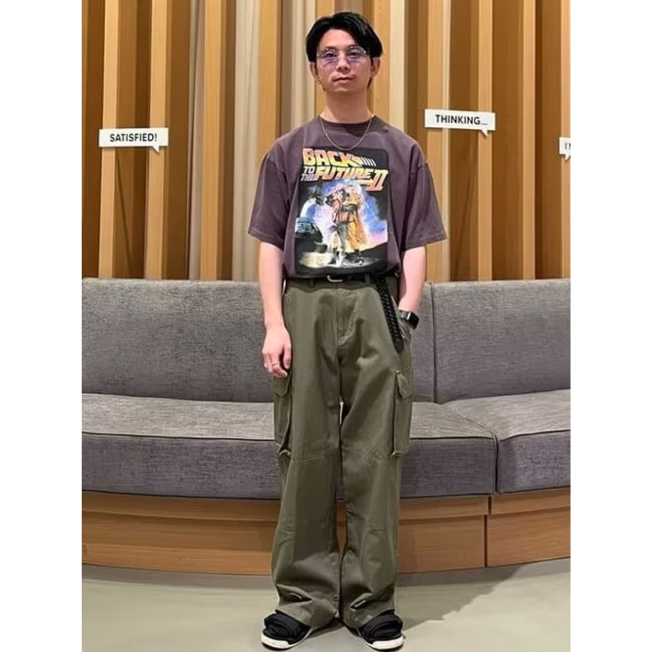 メンズの丸サングラスのダサくないおしゃれなコーディネート例