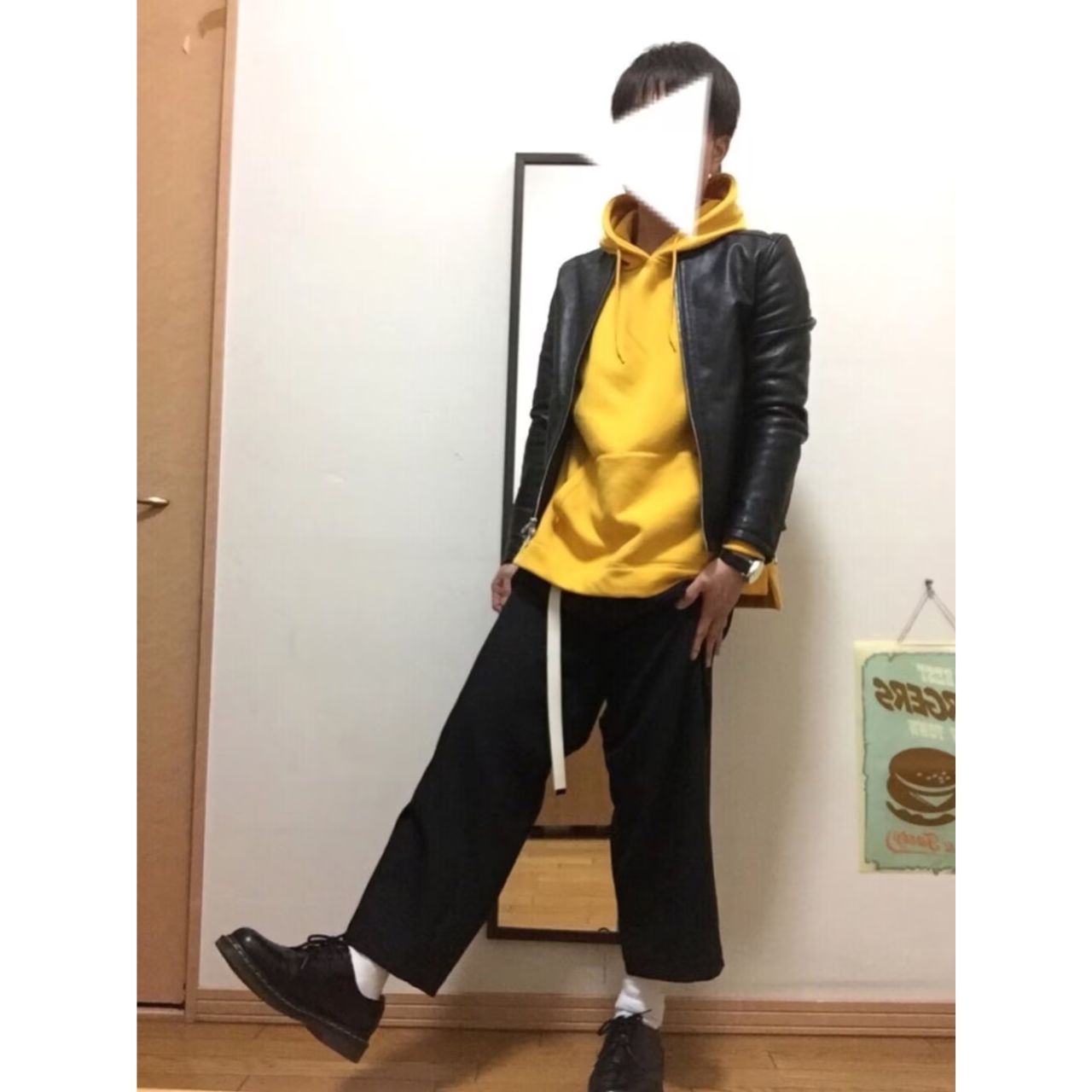 メンズのサッシュベルトのダサくないおしゃれなコーディネート例