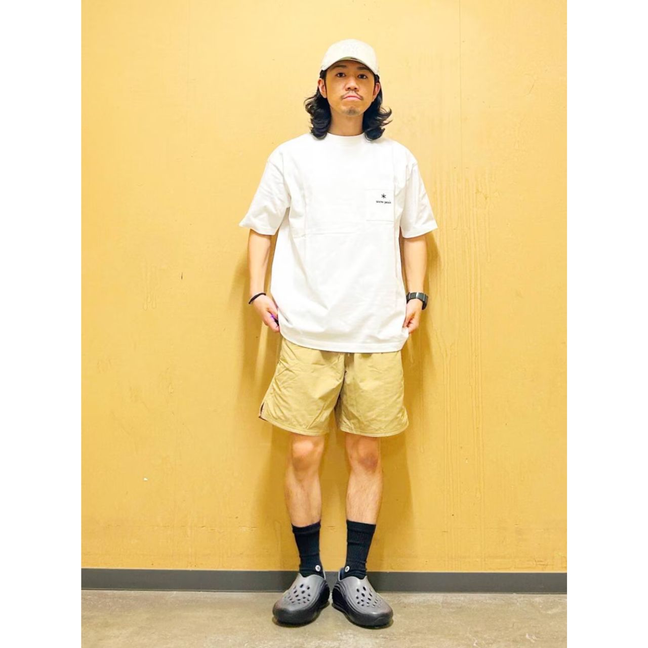 メンズのスノーピークアパレルのダサくないおしゃれなコーディネート例
