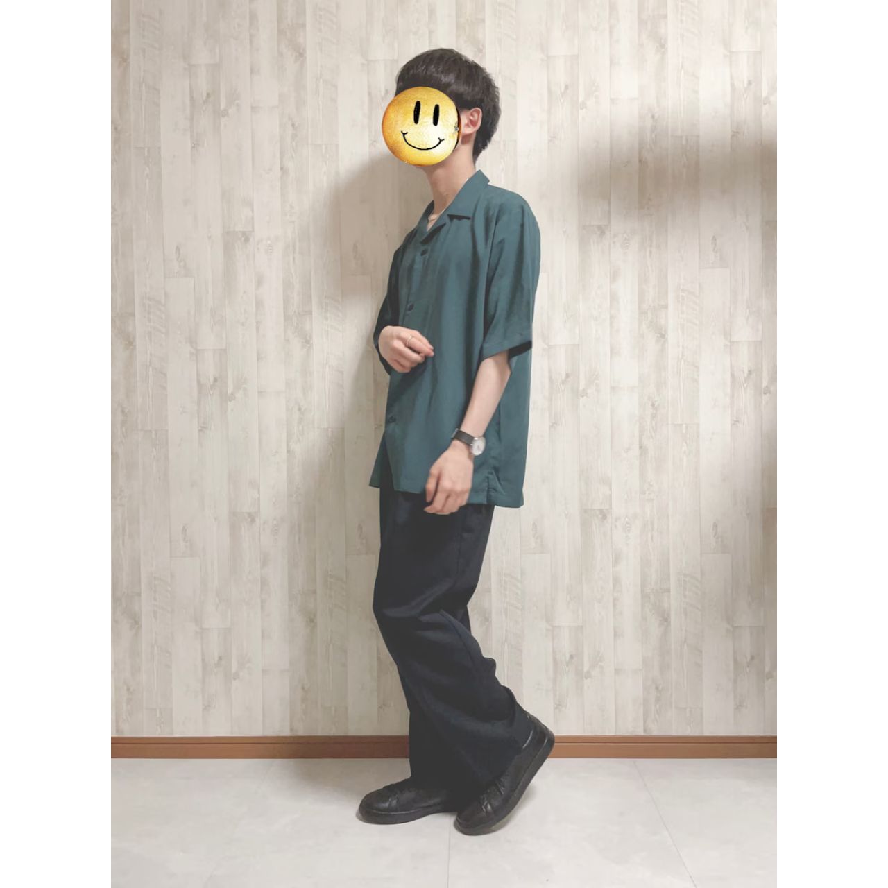 メンズのステファノロッシのスニーカーのダサくないおしゃれなコーディネート例