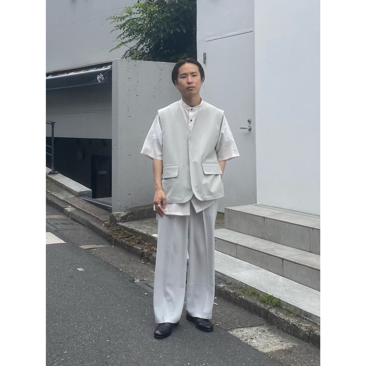 メンズのステュディオスの服のおしゃれなコーディネート例