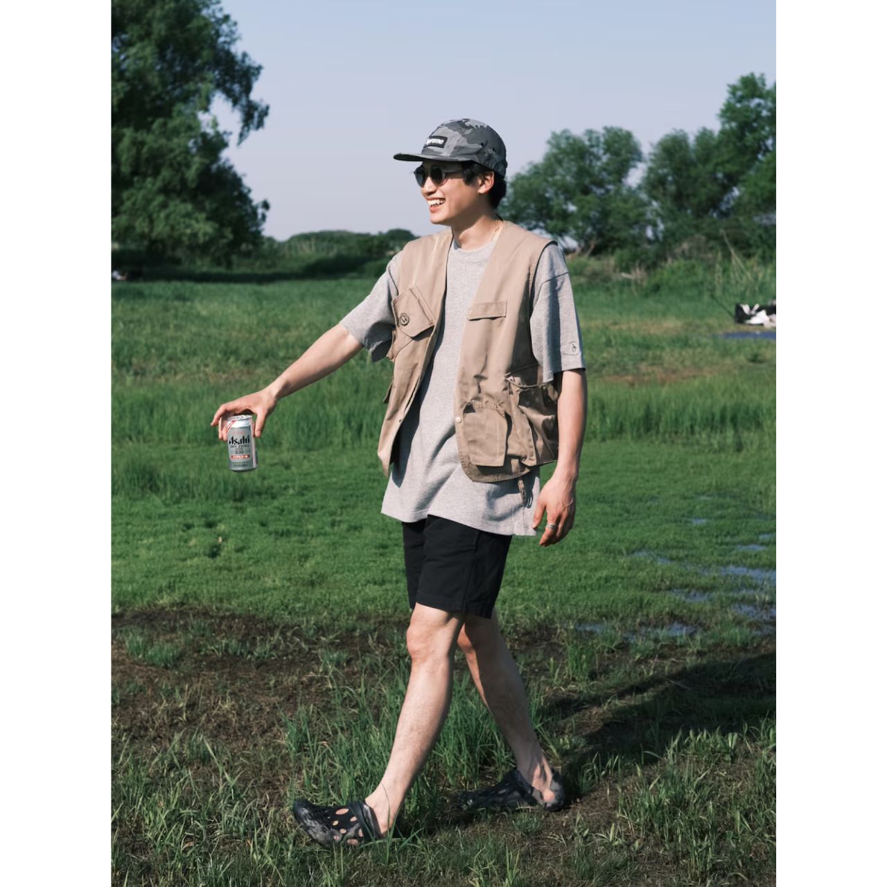 メンズのSupremeのキャップのダサくないおしゃれなコーディネート例