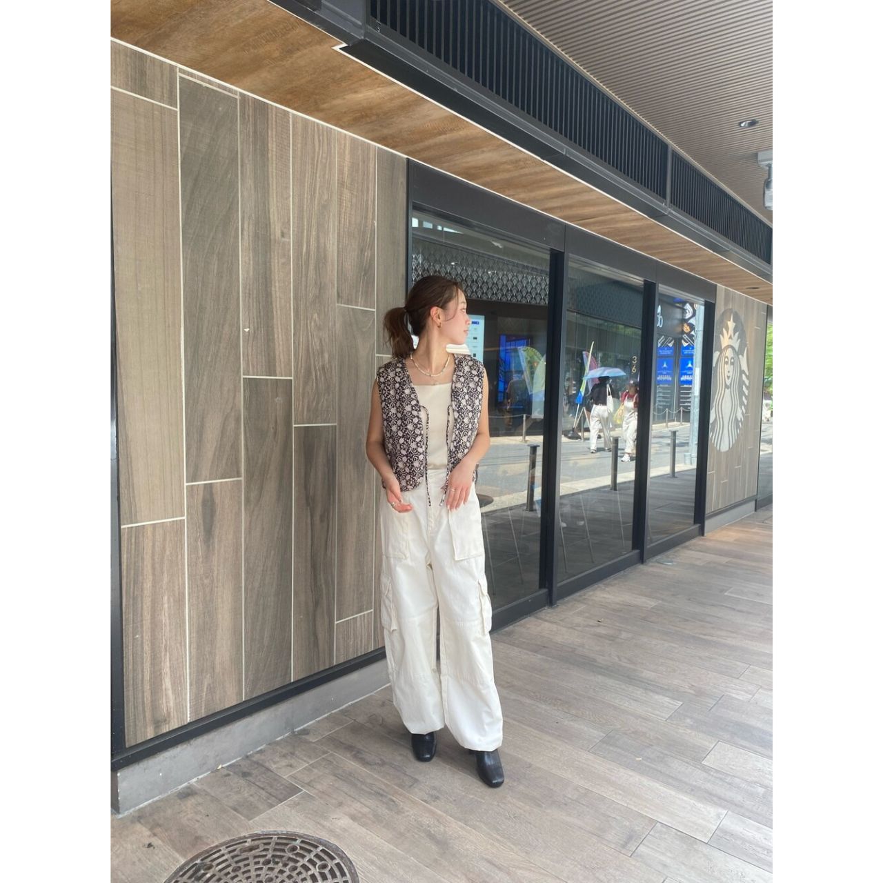 レディースのアングリッドの服のおしゃれなコーディネート例