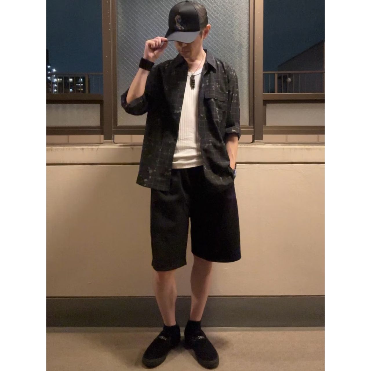 メンズのVANSのキャップのダサくないおしゃれなコーディネート例